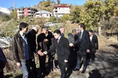 Beytüşşebap'ta Şehit Mezarlarına Bakım Beytüşşebap'ta Şehit Mezarlarına Bakım