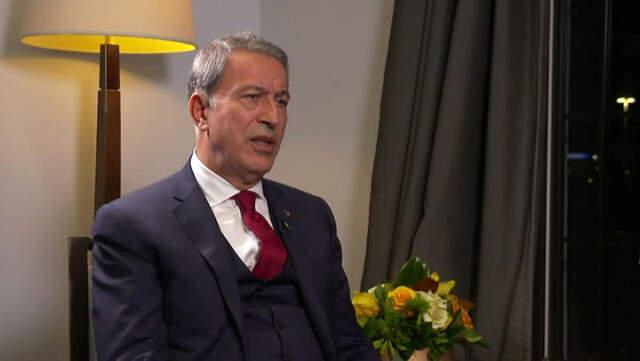 Milli Savunma Bakanı Hulusi Akar'dan, BBC Muhabirine Tokat Gibi Yanıt: Çok İlgiliyseniz Gidip Bakın