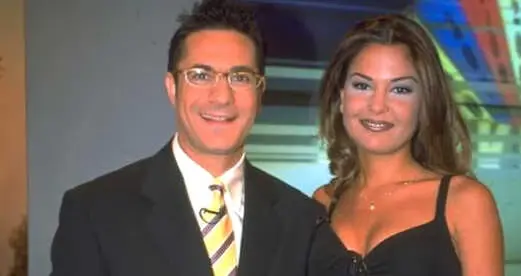 Özlem Yıldız'dan Mehmet Ali Erbil Açıklaması: O Benim Kıymetlim Özlem Yıldız'dan Mehmet Ali Erbil Açıklaması: O Benim Kıymetlim