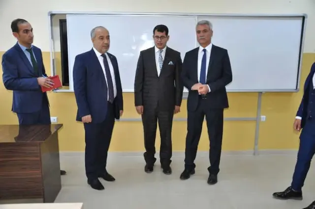 Rektör Polat'tan Bulanık Meslek Yüksekokuluna Ziyaret Rektör Polat'tan Bulanık Meslek Yüksekokuluna Ziyaret