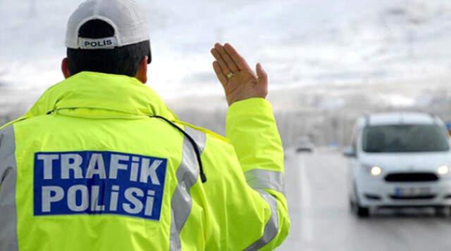 Zorunlu Kış Lastiği Uygulaması 1 Aralık'ta Başlıyor! Uymayana 715 Lira Para Cezası Kesilecek