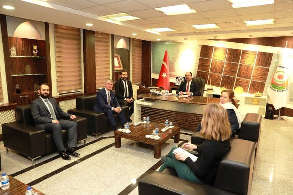 Çiftçi, Kanada Büyükelçisi Cooter'ı Kabul Etti