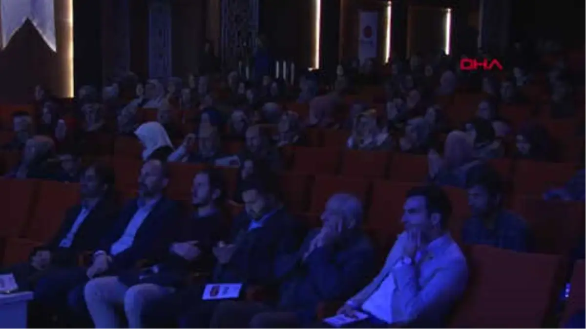 İstanbul-Esenler'de 8 Farklı Dilde Naatlar Okundu