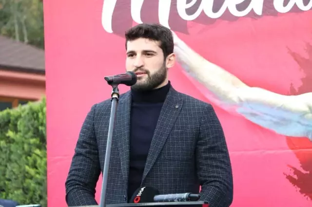 Spor Kompleksine Dünya Şampiyonu Güreşçi Metehan Başar'ın İsmi Verildi