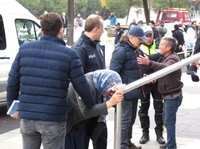 Tuzla'da Otomobil İçinde Cinayet