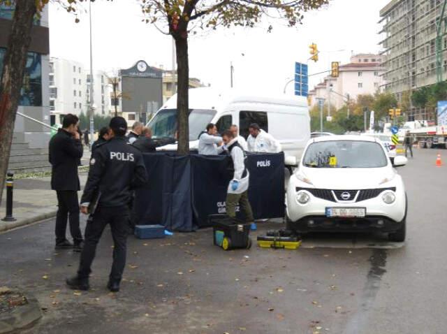 Tuzla'da Otomobil İçinde Cinayet