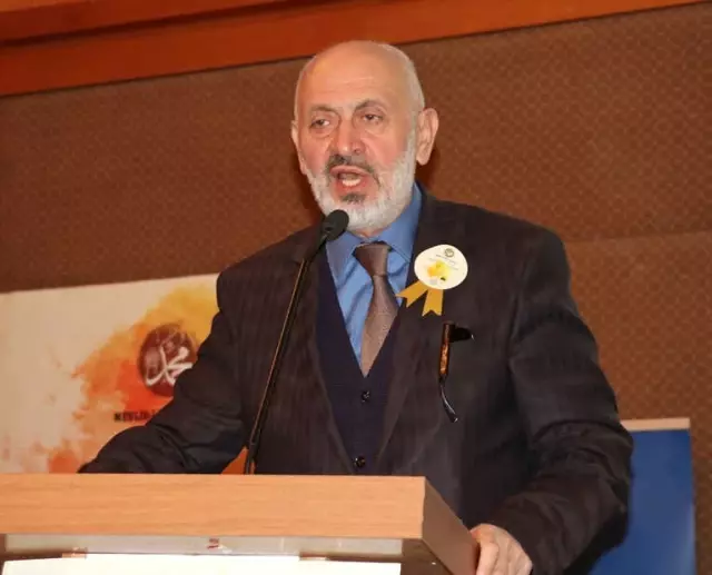 Van'da 'Peygamberimiz ve Gençlik' Konulu Konferans Van'da 'Peygamberimiz ve Gençlik' Konulu Konferans