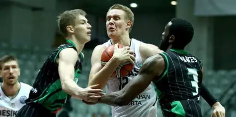 Beşiktaş Sompo Japan: 94 - Petrol Olimpija: 84 MAÇ SONUCU 11