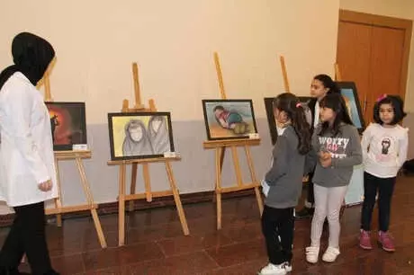 Çocuklar, Savaşın Çocuklarını Resmetti