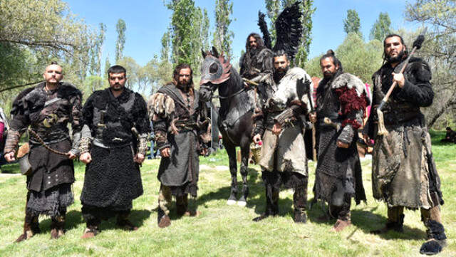 'Deliler Fatih'in Fermanı' Filminin Gala Gösterimi Yapıldı