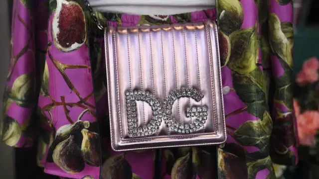 Dolce&gabbana'nın Çin'deki Reklam Kampanyası 'Irkçı ve Cinsiyetçi' Bulundu