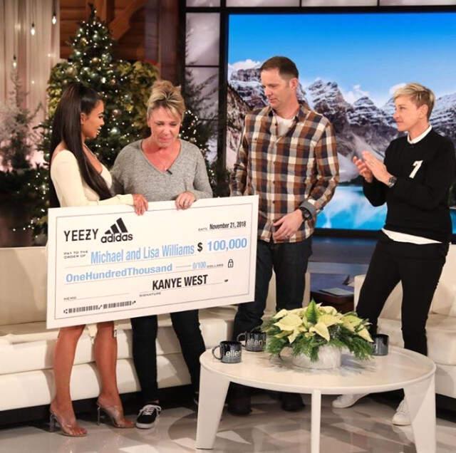 Kim Kardashian ve Kanye West, Yangında Evini Kaybeden İtfaiye Erine 100 Bin Dolar Bağışladı
