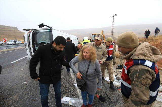 Son Dakika! Malatya'da Yolcu Midibüsü Devrildi: 7 Ölü, 15 Yaralı