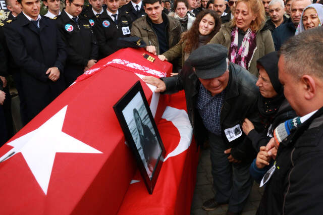 Uçak Kazasında Can Veren Pilot Merve'nin Babası: Ben Sizi Düğününe Çağıracaktım, Siz Cenazesine Geldiniz