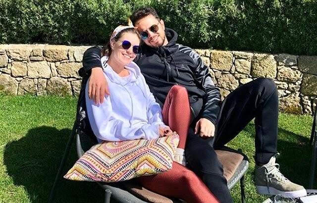 7 Ay Sonra Barışan Aslı Enver ve Murat Boz, Instagram'dan Birbirlerini Takip Etmeye Başladı