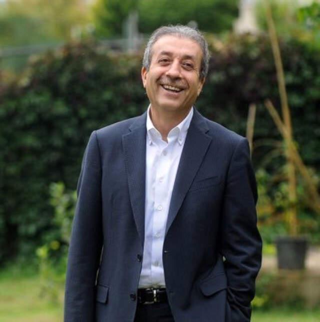 Ak Parti Diyarbakır Adayı Olarak İsmi Geçen Mehdi Eker Kimdir?