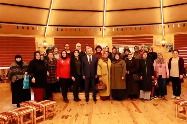 Başkan Baran Esentepeli Kadınlarla Bir Araya Geldi