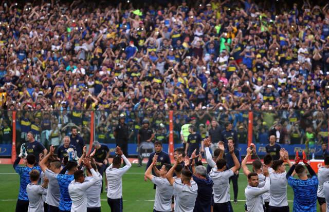 Boca Juniors Taraftarları, Libertadores Kupası Maçı Öncesinde Yapılan Antrenmanda Takımını Yalnız Bırakmadı