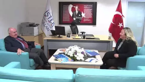İstanbul Üç Farklı Kuşak Aynı Okulda İstanbul Üç Farklı Kuşak Aynı Okulda