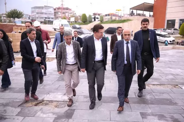 Merkezefendi Belediyesi Merkez Kütüphane'si Açılışa Gün Sayıyor