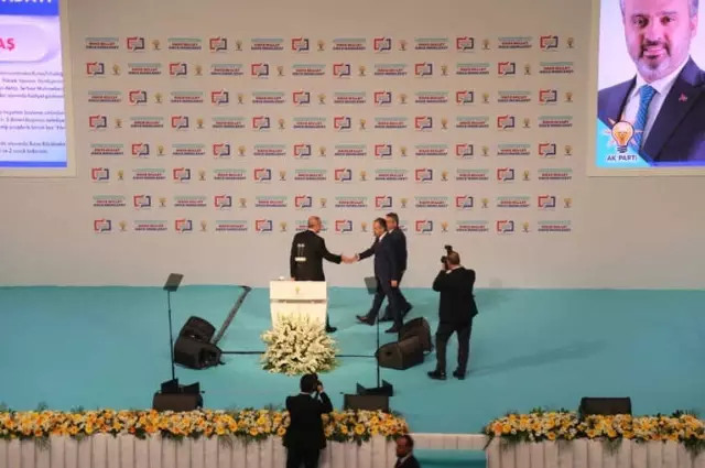 AK Parti Bursa'da Aktaş'la Yola Devam AK Parti Bursa'da Aktaş'la Yola Devam