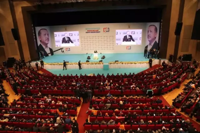 AK Parti Bursa'da Aktaş'la Yola Devam AK Parti Bursa'da Aktaş'la Yola Devam
