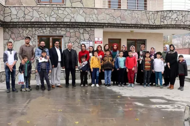 Başkan Öztürk Öğretmenler Gününü Kutladı