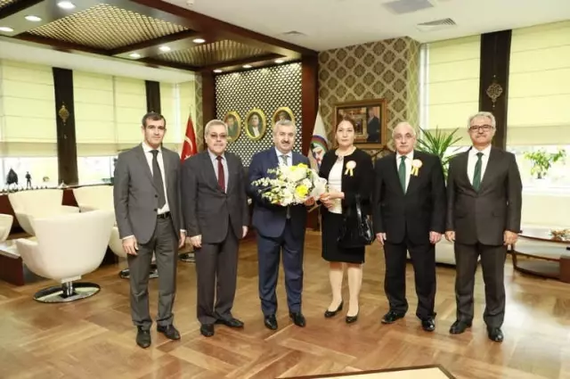 Körfez Belediyesi'nden Eğitime 40 Milyon Lira Yatırım Yapıldı