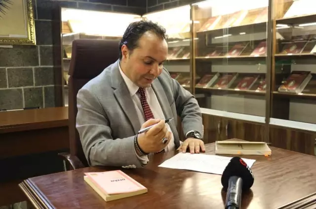 150 Yıl Önce Yazılan Şifreli Şiir Çözüldü 150 Yıl Önce Yazılan Şifreli Şiir Çözüldü