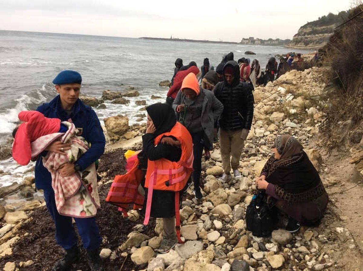 Çanakkale'de 57 Mülteci Yakalandı