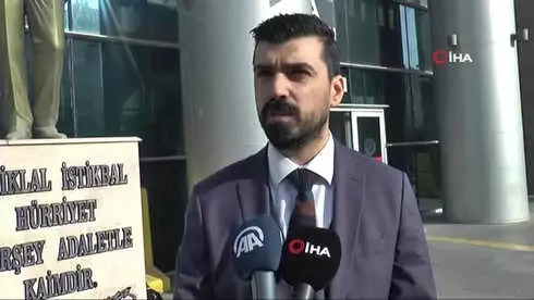 Ece Erken'e 'Gizlilik' Şoku...erken'in Pizzasına Tükürülen Hüseyin Alyüz İçin 'Tosuncuk' Benzetmesi... Ece Erken'e 'Gizlilik' Şoku...erken'in Pizzasına Tükürülen Hüseyin Alyüz İçin 'Tosuncuk' Benzetmesi...