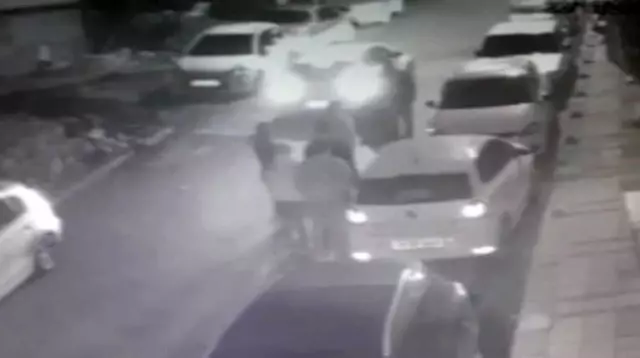 Magandalar Sokak Ortasında Kurşun Yağdırdı Magandalar Sokak Ortasında Kurşun Yağdırdı