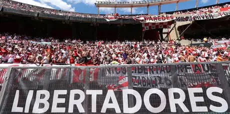 Çıkan Olaylar Nedeniyle Ertelenen River Plate-Boca Juniors Maçı Arjantin Dışında Oynanacak