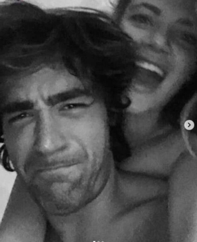 Sarp Levendoğlu ile Derya Şensoy Çifti Ayrıldı Mı?