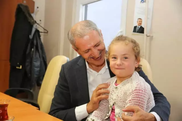 Başkan Dişli, Bilgievi'ni Ziyaret Etti Başkan Dişli, Bilgievi'ni Ziyaret Etti