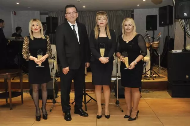 Gkv'li Öğretmenlere Muhteşem Balo Gkv'li Öğretmenlere Muhteşem Balo