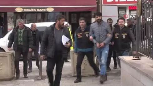 Cinayet Şüphelisi 5 Şahıs Adliyede Cinayet Şüphelisi 5 Şahıs Adliyede