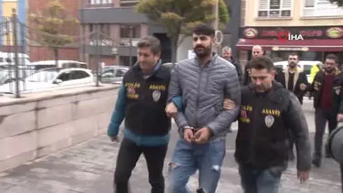 Cinayet Şüphelisi 5 Şahıs Adliyede Cinayet Şüphelisi 5 Şahıs Adliyede