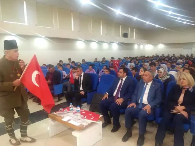 Daday'da Öğrencilere Çanakkale Zaferi ve Atatürk Anlatıldı