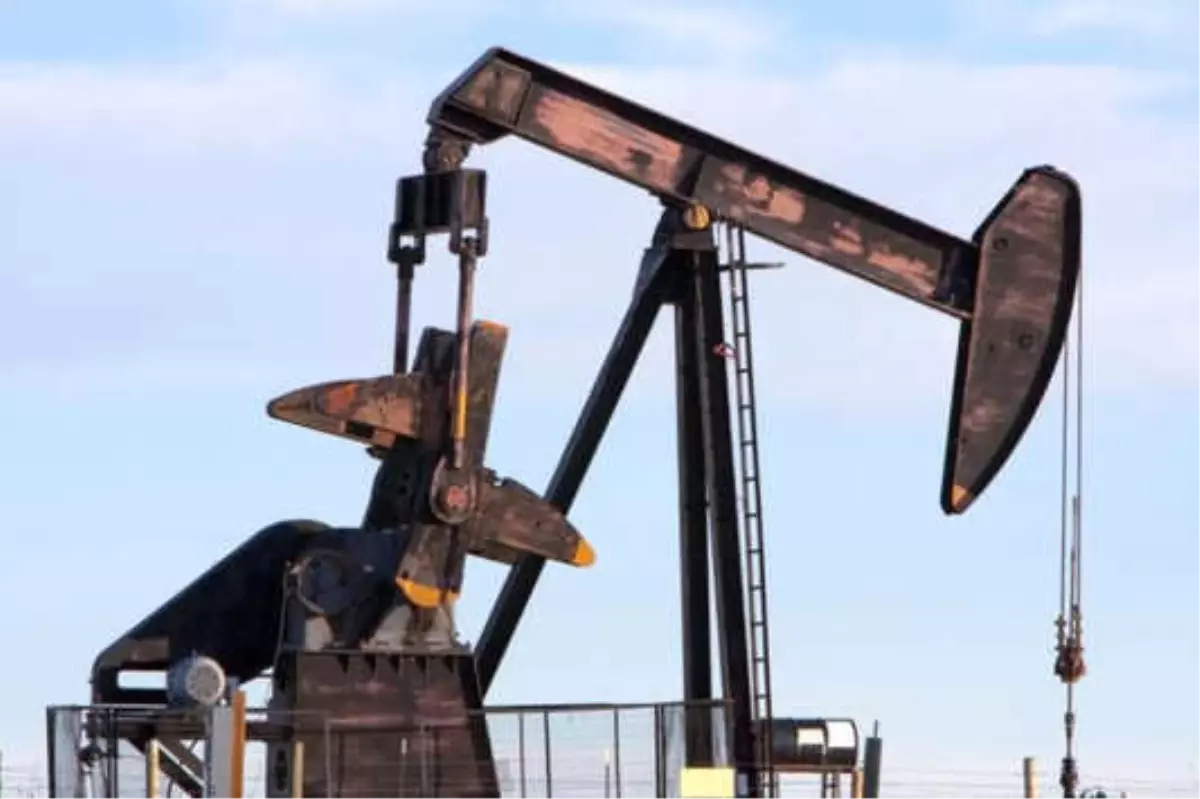 Lukoil: 'Petrol Fiyatları 50 Dolara Düşebilir'