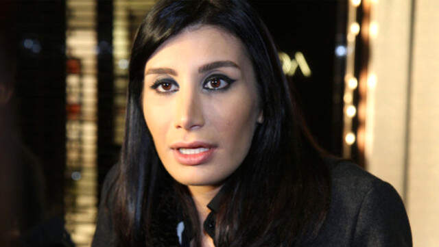 Şarkıcı İrem Derici, Burun Estetiklerine 30 Bin Göğüsleri İçinde 4 Bin Euro Harcamış