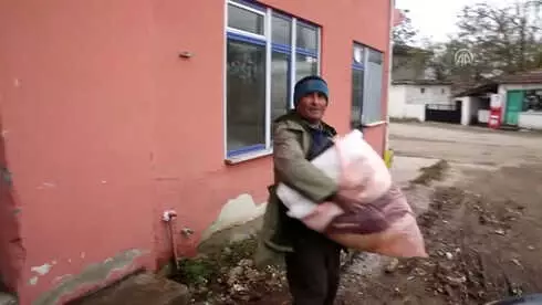 Türk Kızılay'ı Sel Mağdurlarına Yardım Etti - Edirne Türk Kızılay'ı Sel Mağdurlarına Yardım Etti - Edirne