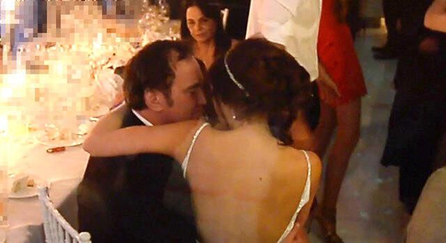 Ünlü Yönetmen Tarantino Kendisinden 20 Yaş Küçük Sevgilisiyle Evlendi!