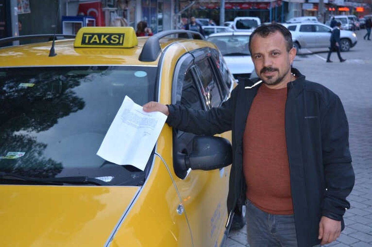Yaralı Taksici Meslektaşına Twitter'dan Hakaret Eden Kadından Şikayetçi Oldu