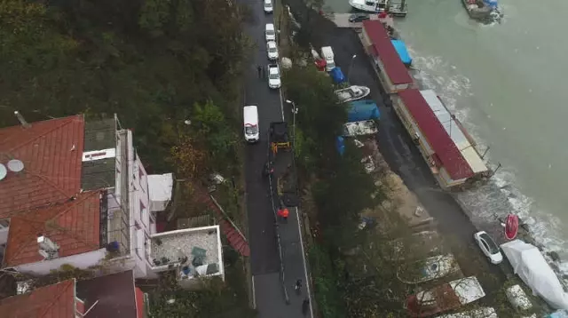 Yoğun Yağış Yolu Çökertti Yoğun Yağış Yolu Çökertti