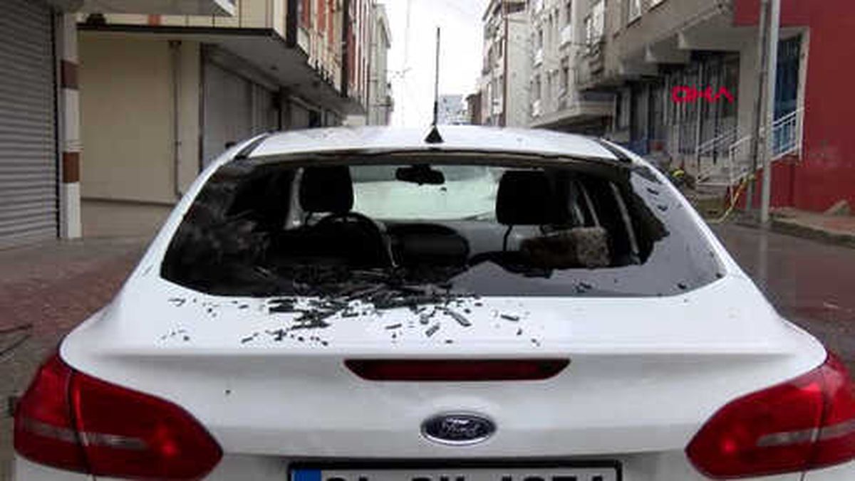 Başakşehir'de Yol Verme Kavgası Kanlı Bitti 1 Yaralı