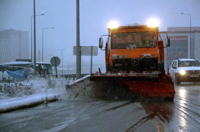 Bolu Dağı'nda Kar Yağışı Başladı