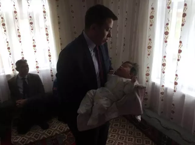 Kaymakam Yurdagül'den, Yeni Doğan Bebeklere Ziyaret