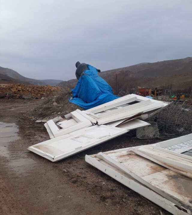 Sosyal medyayı ayağa kaldıran görüntü! Tepki gelince geri adım attılar