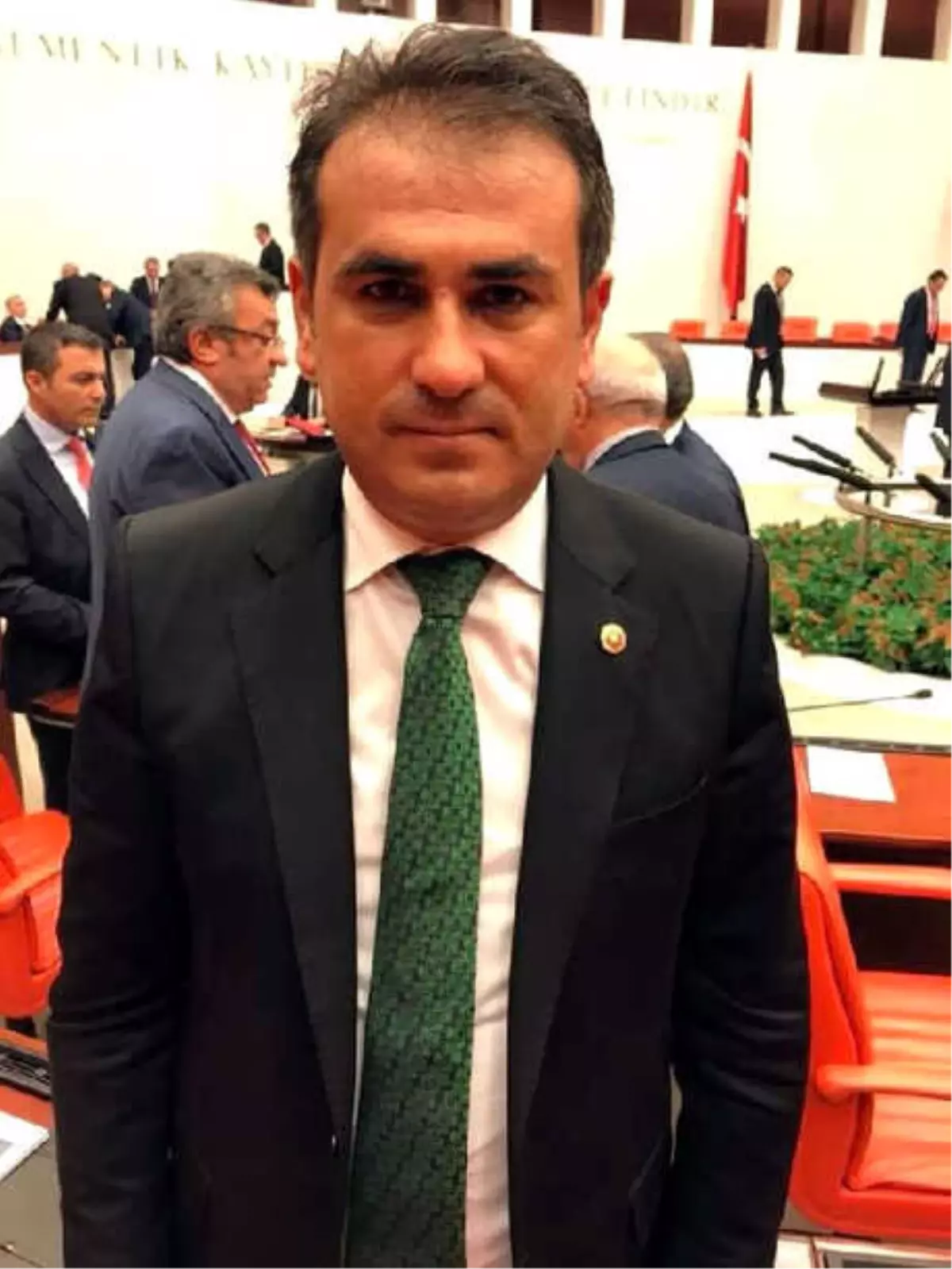 CHP'li Demirtaş'tan, Asgari Ücret Tespit Komisyonu İçin Meclis Önergesi